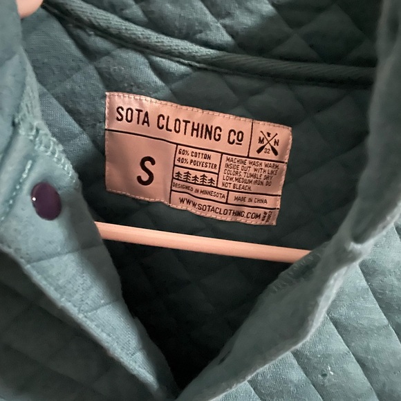 Sota clothing quilted pull over - Picture 2 of 2